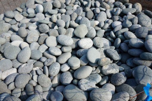 Natural Beach Pebbles 1.32 Ton